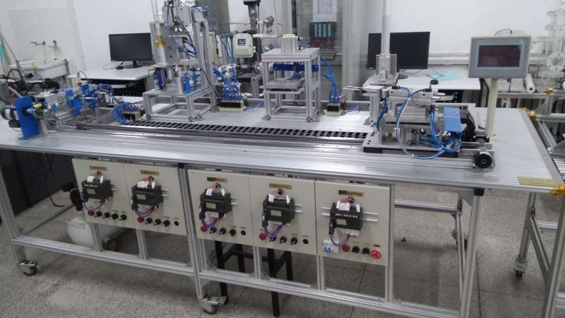H型钢焊接机器人：揭秘其报价背后的考量因素